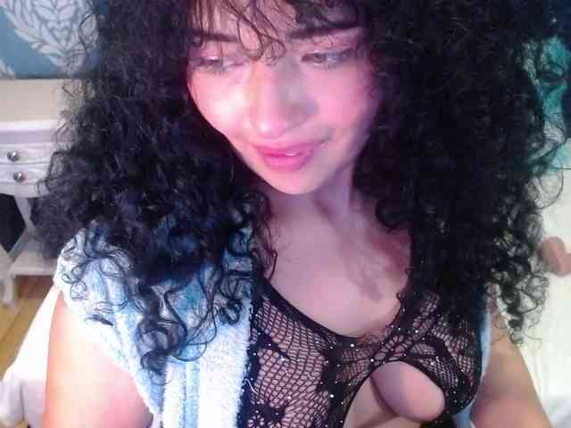 sofiacowperx webcam