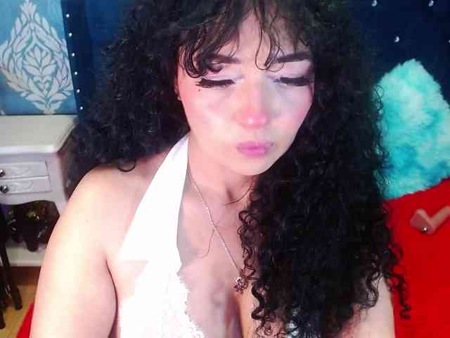 sofiacowperx webcam