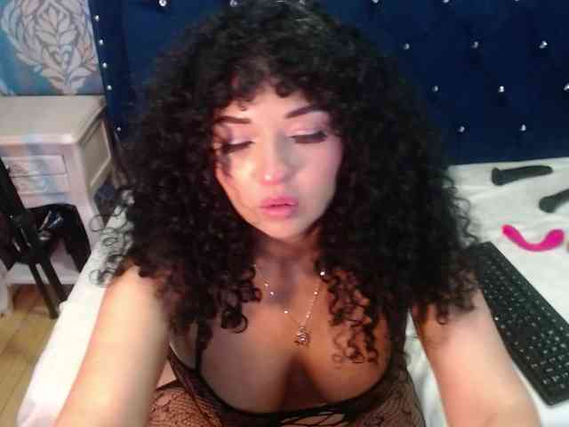 sofiacowperx