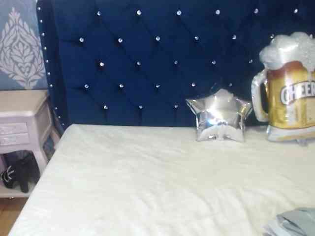 sofiacowperx's live room
