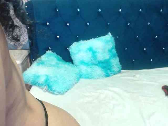 sofiacowperx webcam