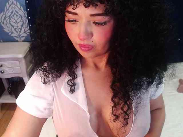 sofiacowperx webcam