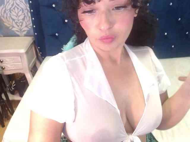 sofiaCowperx