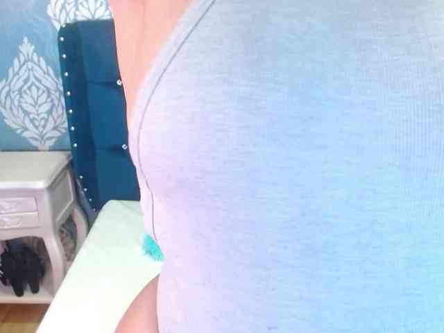 sofiacowperx webcam