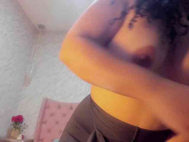sofiacowperx webcam