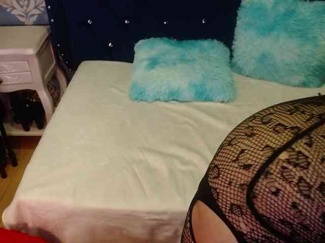 sofiacowperx webcam