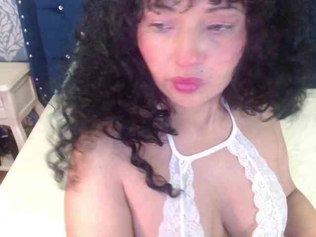 sofiacowperx