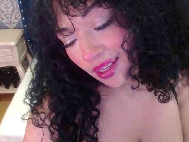 sofiaCowperx