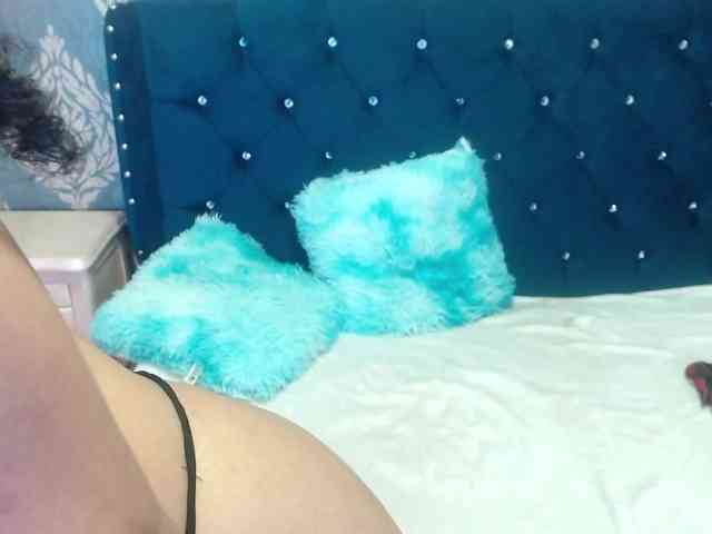 sofiacowperx webcam