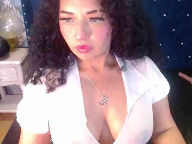 sofiaCowperx