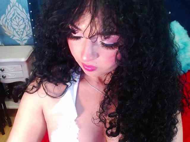 sofiacowperx webcam