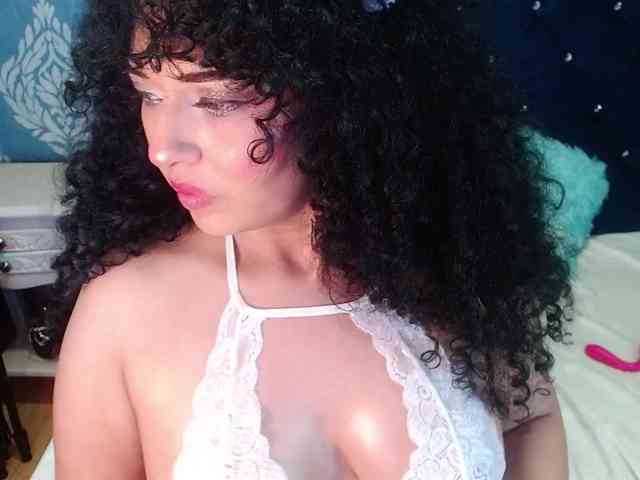 sofiacowperx webcam