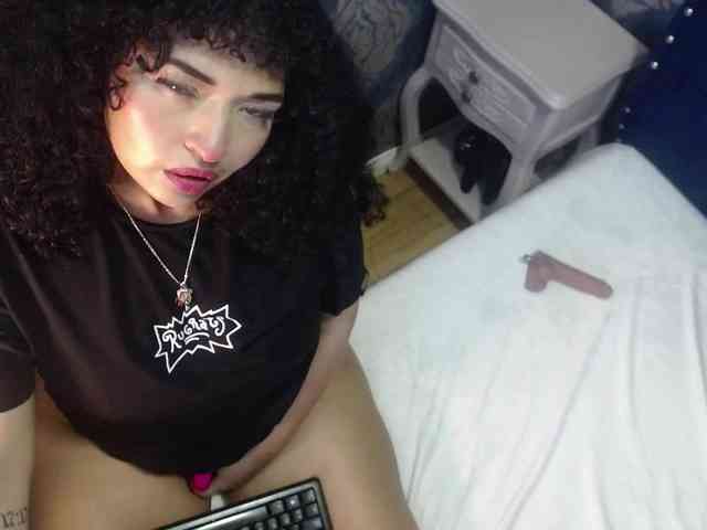 sofiaCowperx