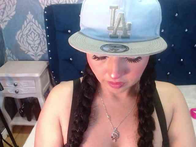 sofiacowperx webcam