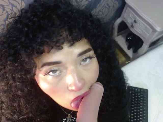 sofiacowperx webcam