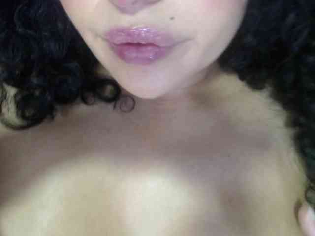 sofiacowperx webcam