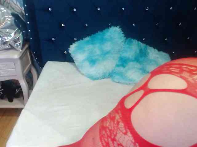 sofiacowperx webcam
