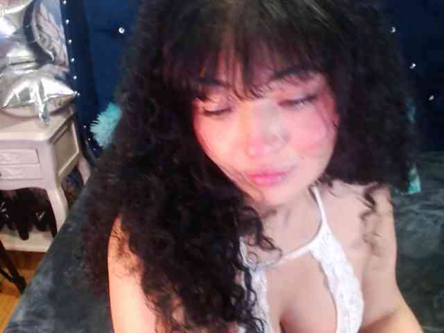 sofiaCowperx