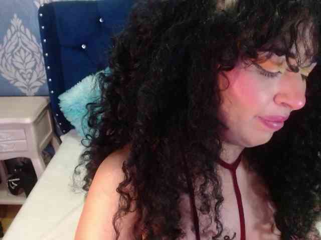 sofiacowperx