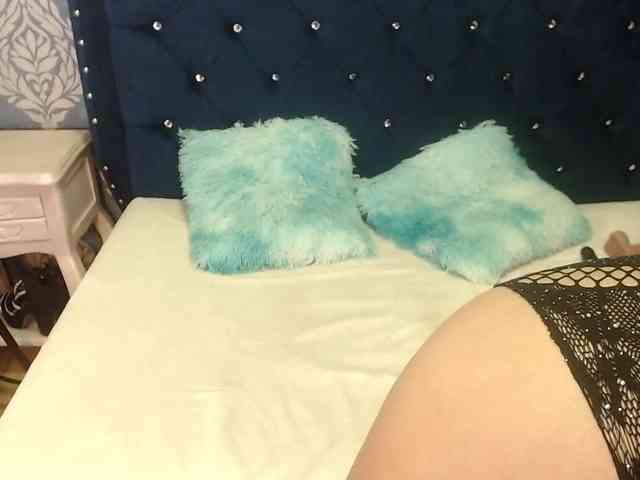 sofiacowperx webcam