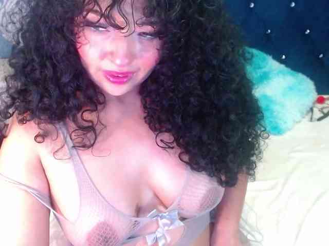 sofiacowperx webcam