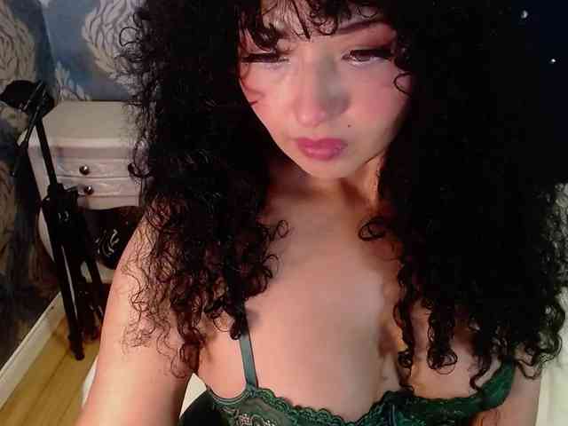 sofiaCowperx