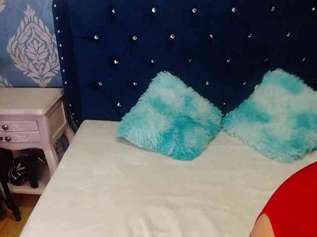 sofiacowperx webcam