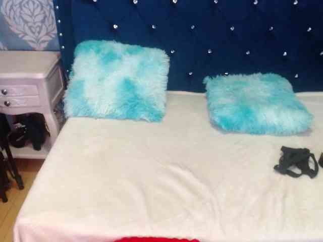 sofiacowperx webcam