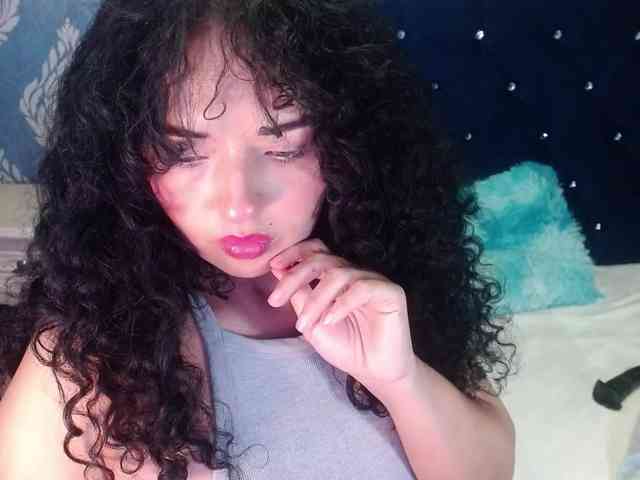 sofiacowperx webcam