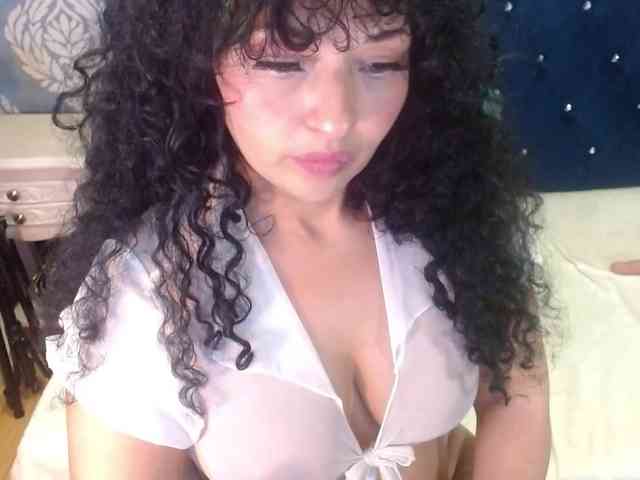 sofiacowperx webcam