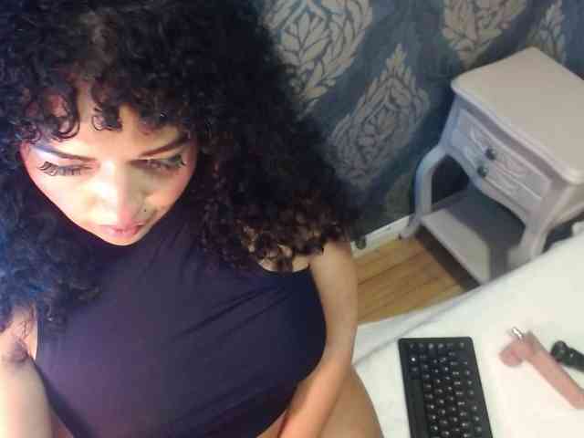 sofiacowperx webcam