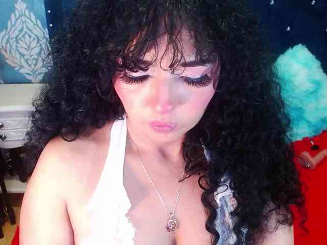sofiacowperx webcam
