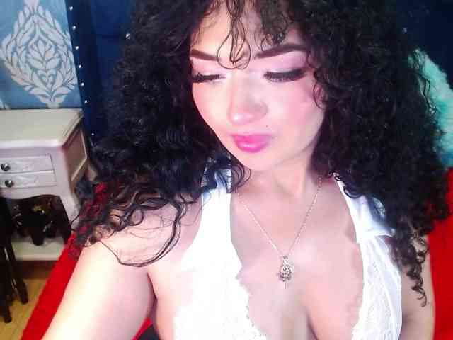 sofiacowperx webcam