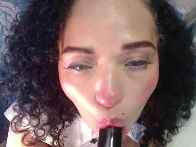 sofiacowperx webcam