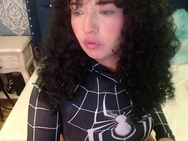 sofiaCowperx webcam