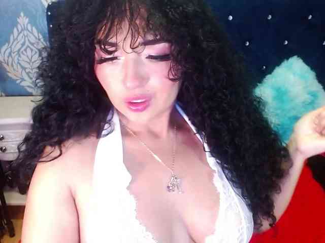 sofiacowperx webcam