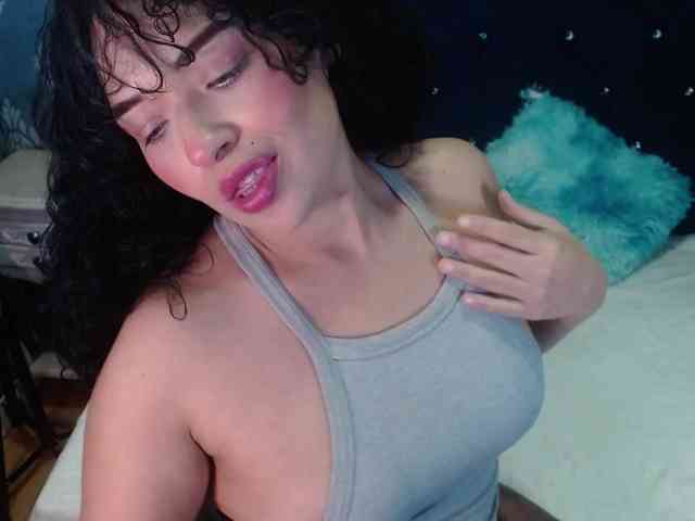 sofiacowperx webcam