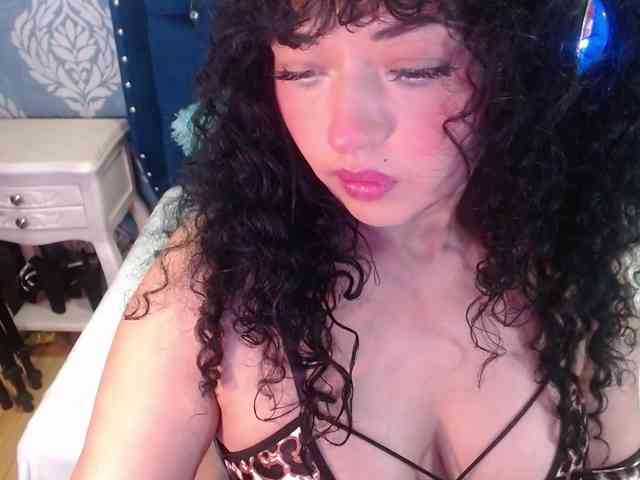 sofiaCowperx