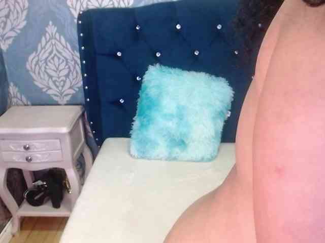 sofiacowperx webcam