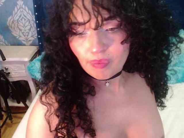 sofiacowperx webcam