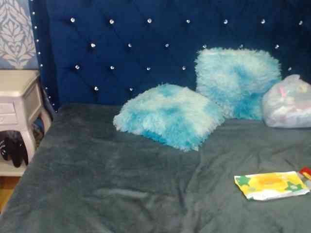 sofiacowperx webcam