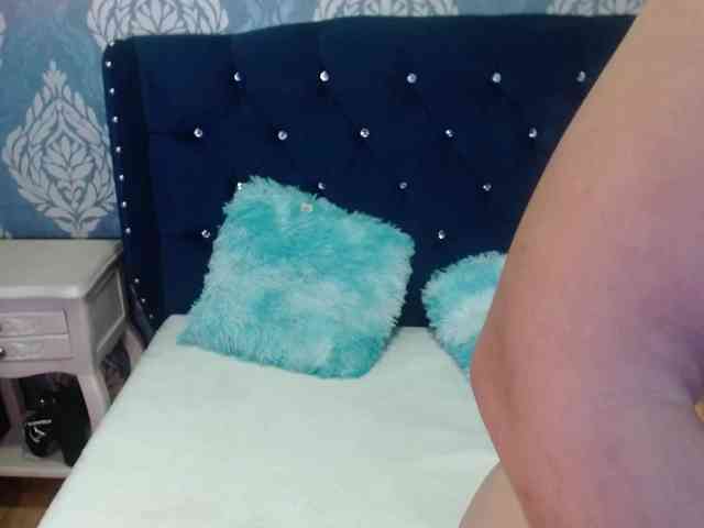 sofiacowperx