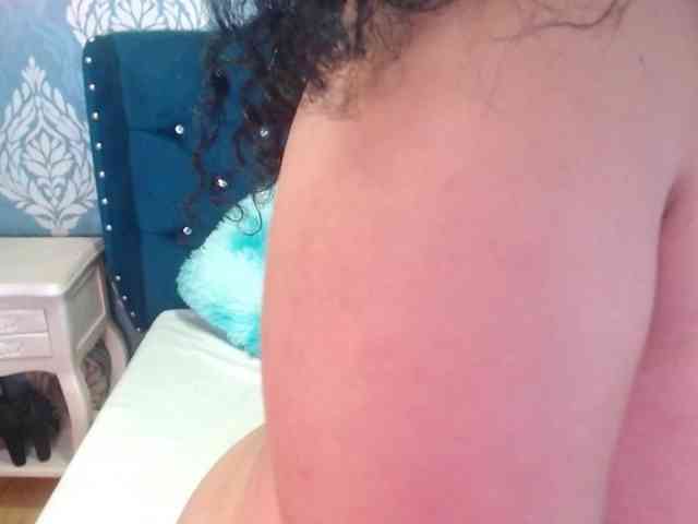 sofiacowperx webcam