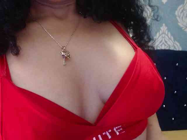sofiacowperx webcam