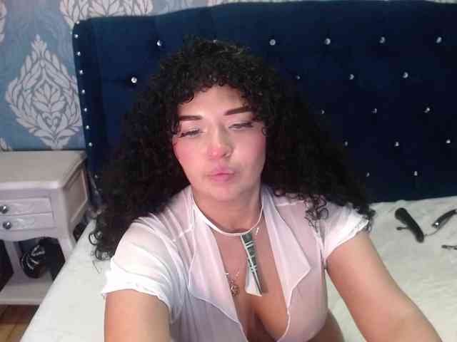 sofiaCowperx
