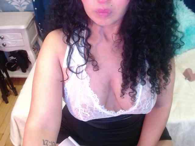 sofiacowperx webcam