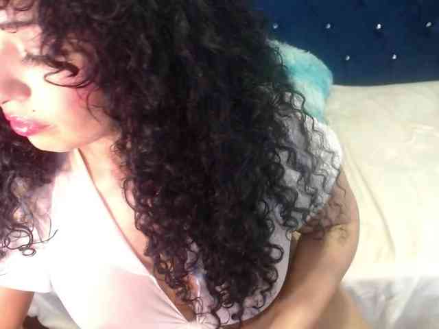 sofiacowperx webcam