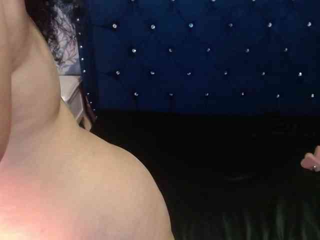 sofiacowperx webcam