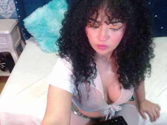 sofiacowperx webcam