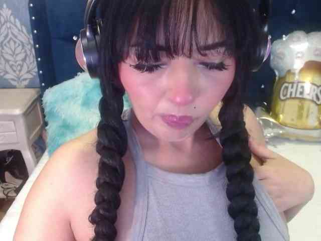 sofiacowperx webcam
